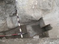 Chronicle of the Archaeological Excavations in Romania, 2009 Campaign. Report no. 27, Hârşova, La Cetate<br /><a href='http://foto.cimec.ro/cronica/2009/sistematice\027/04-HARSOVA-Intrarea-pe-poarta-Partea-stanga.jpg' target=_blank>Display the same picture in a new window</a>